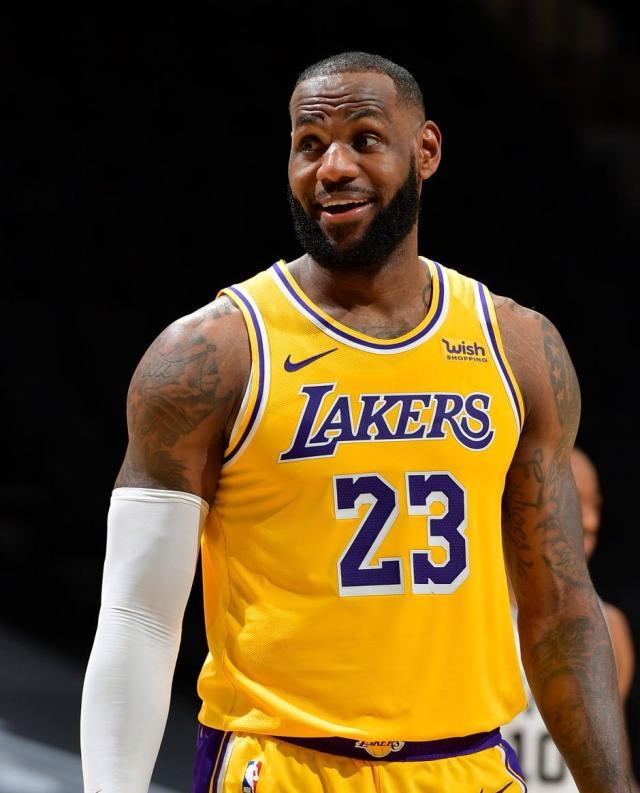 1610160396294037757.jpg Eq2dTccW4AEBAP8.jpg